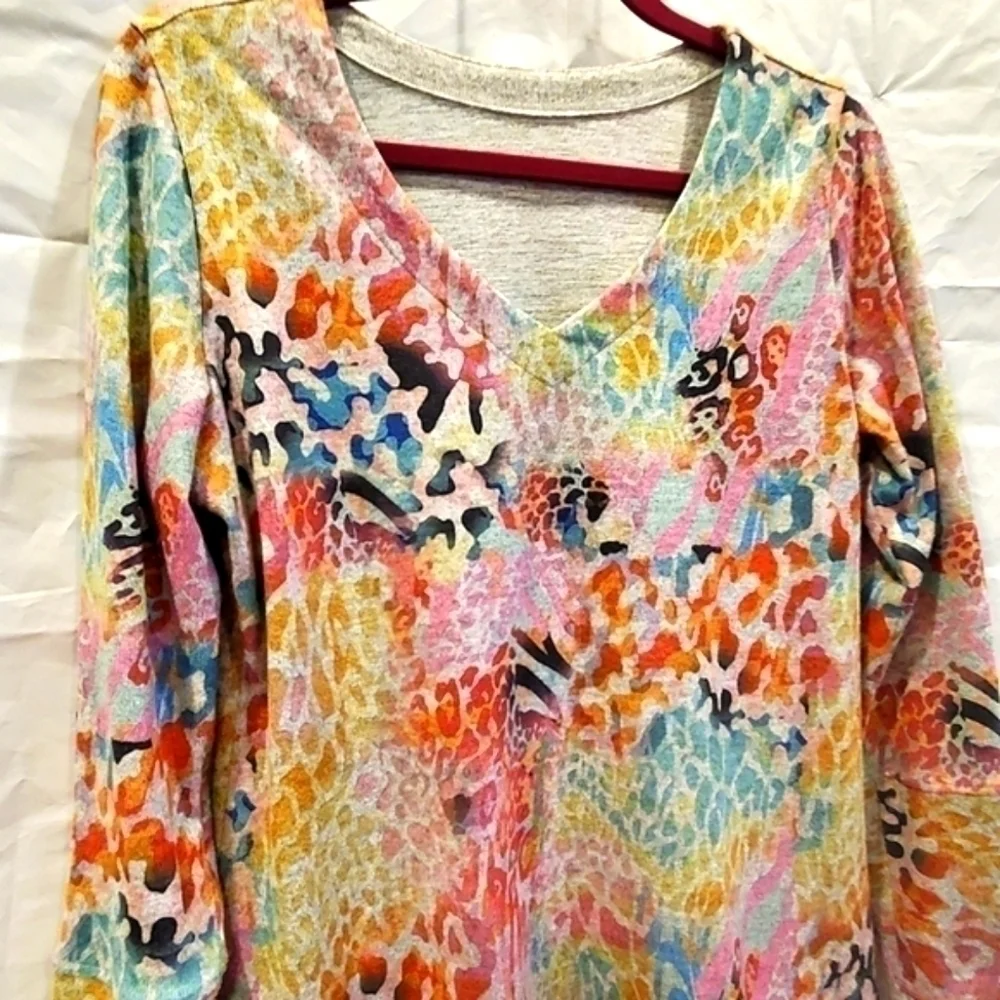 Soft Surroundings Wild Thing Animal Leopard Print V-Neck Tunic.